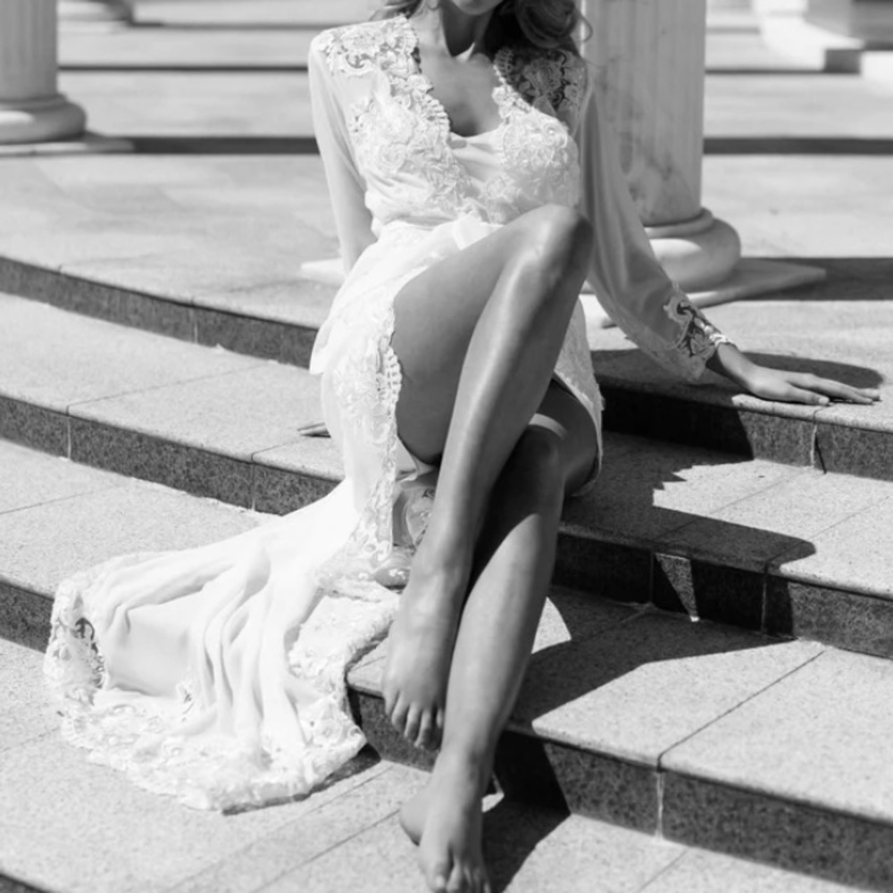 White lace bridal robe SIENNA by LeRoseGifts